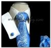 Kravata - vázanka Stříbrná s modrým vzorem