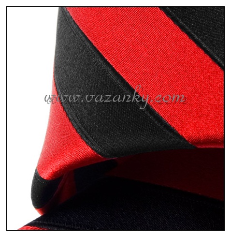 Kravata - vázanka Červená s černými pruhy